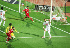 اشتعال سباق اللقب.. من يتوج بالدوري المصري حال تساوي الزمالك وبيراميدز والأهلي في النقاط؟خاص بموقع جول العرب